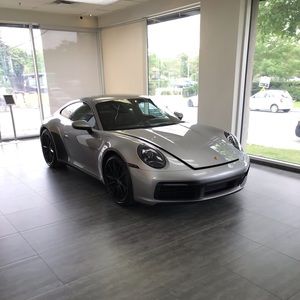 Meet your Posher, Philippe